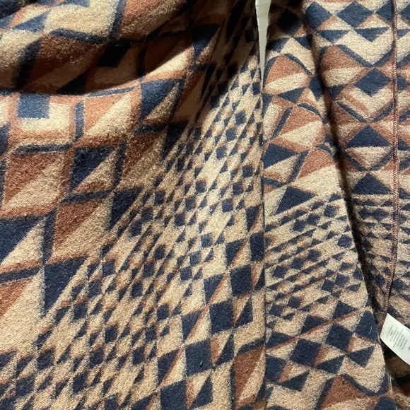 Plenty by Tracy Reese. Wool Tribal vest w fringe. - Picture 7 of 7